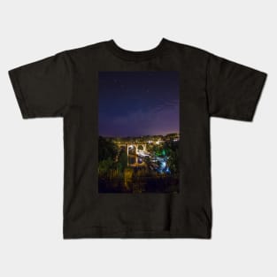 Knaresborough railway viaduct and the River Nidd Gorge Kids T-Shirt